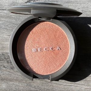 Becca Pressed Highlighter